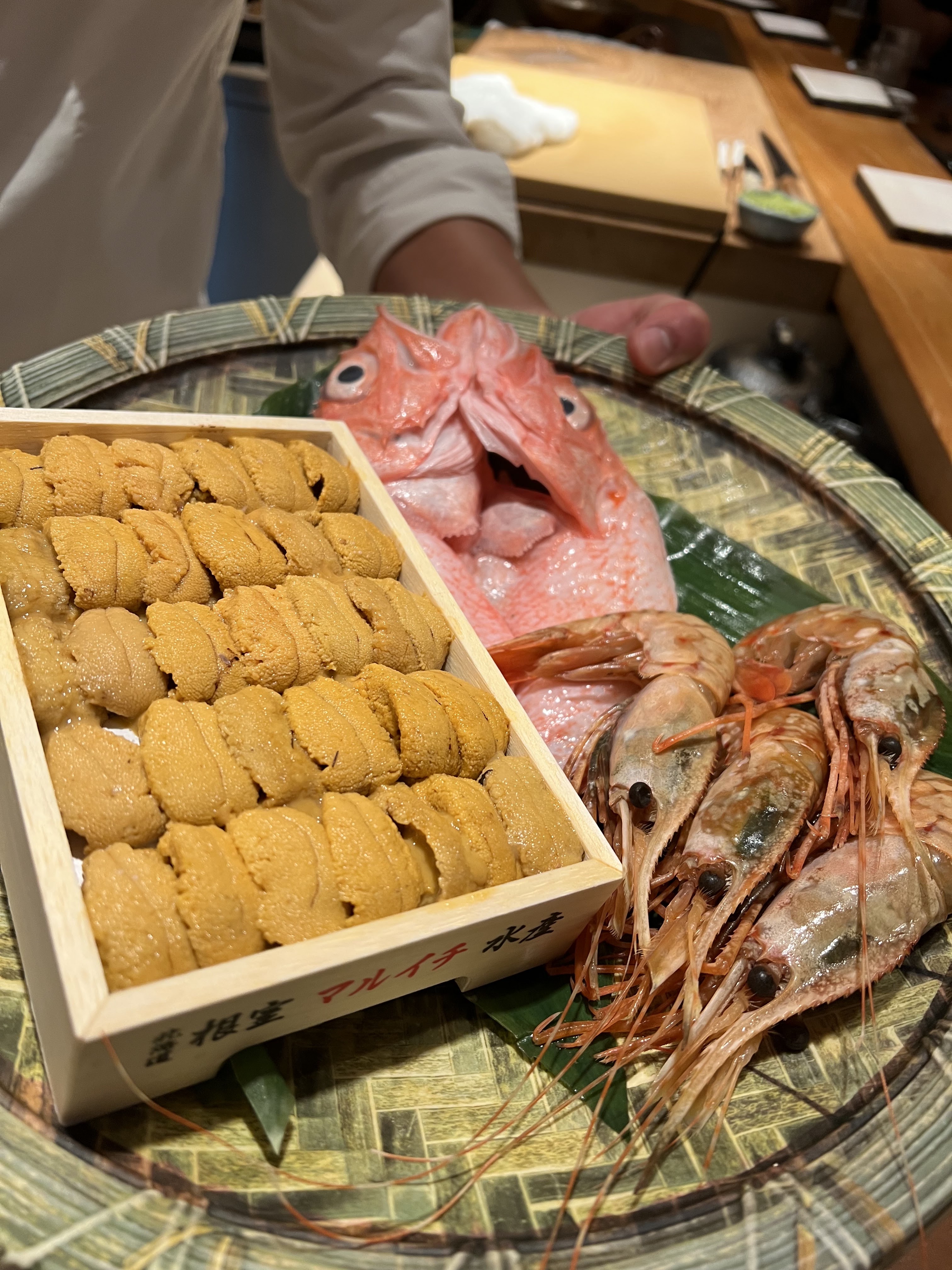 初魚|鮨 · 鉄板料亭-台北101高級海鮮展示