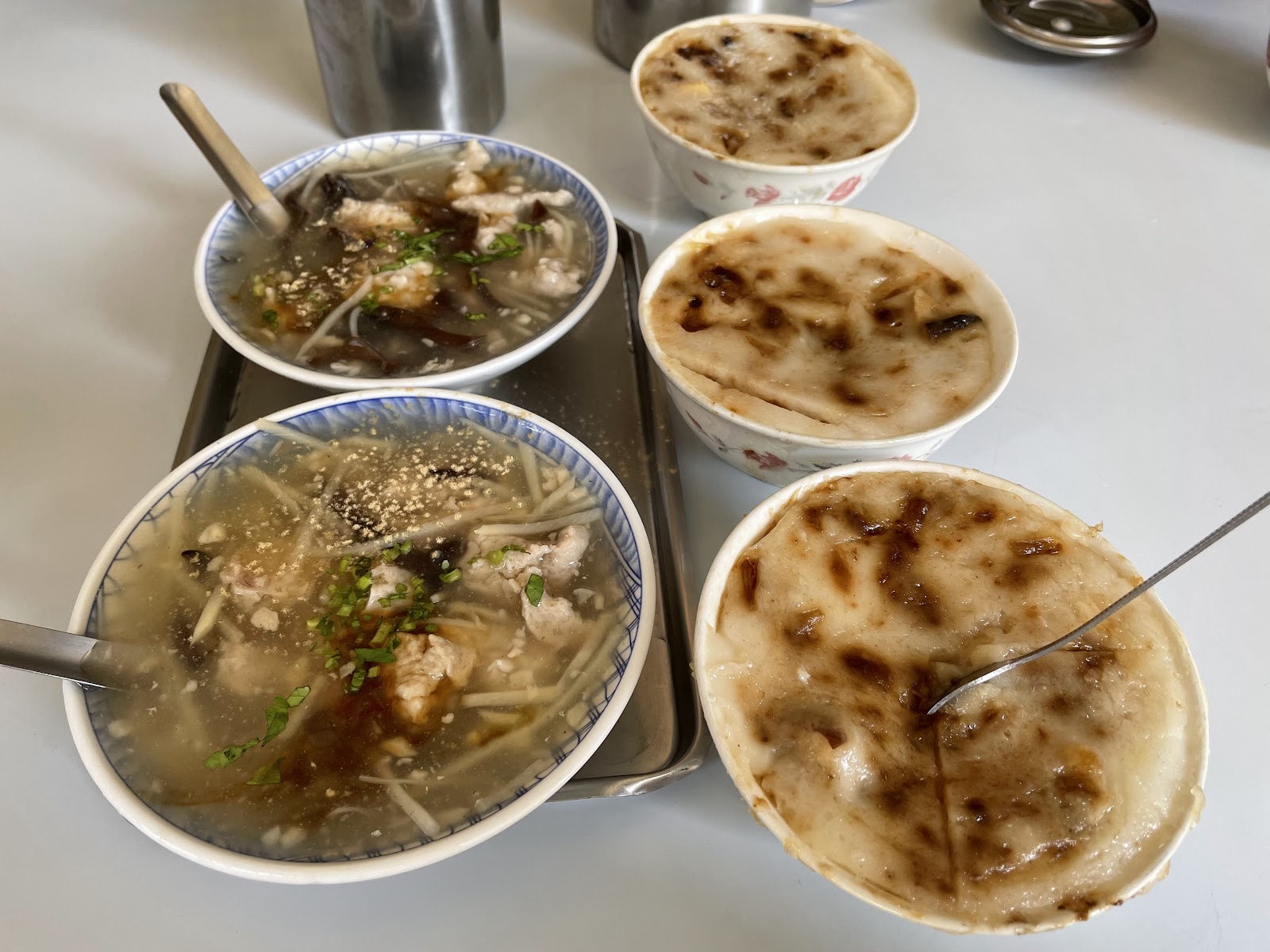 阿助麻豆碗粿現蒸碗粿與肉羹湯
