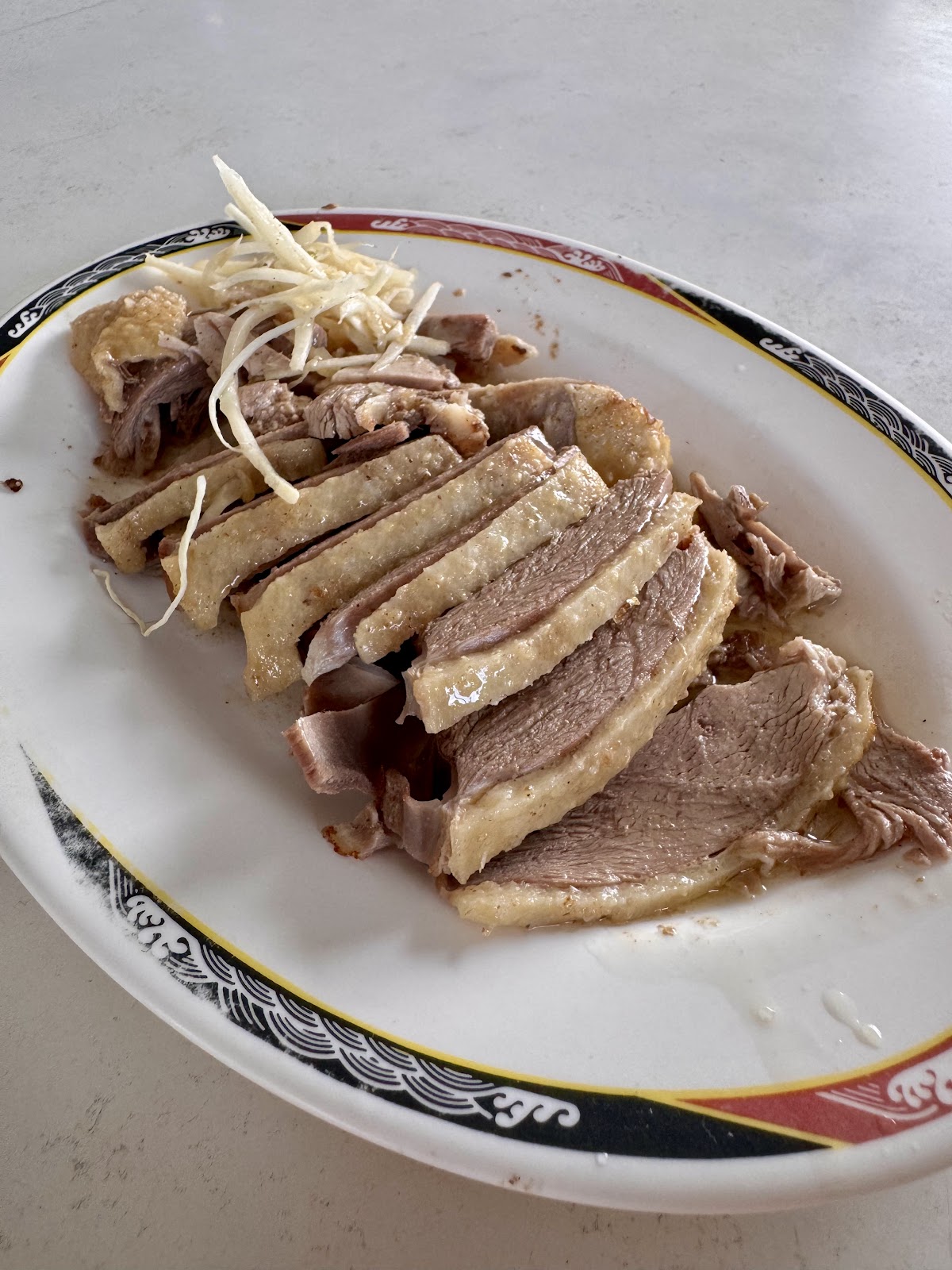 鵝媽媽胡椒鴨招牌切片鴨肉搭配薑絲