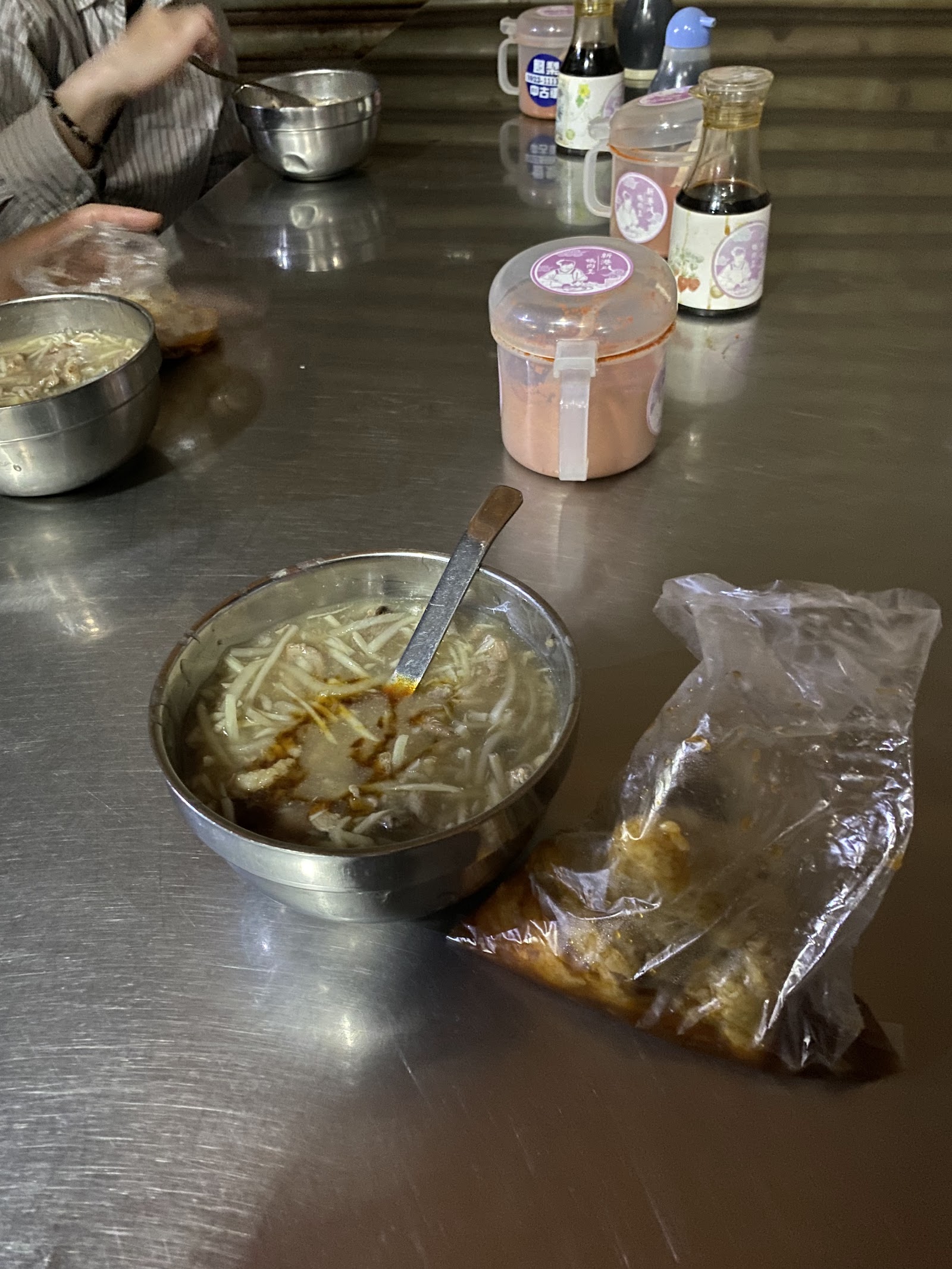 新港鴨肉羹不鏽鋼碗裝實拍筍絲鴨肉
