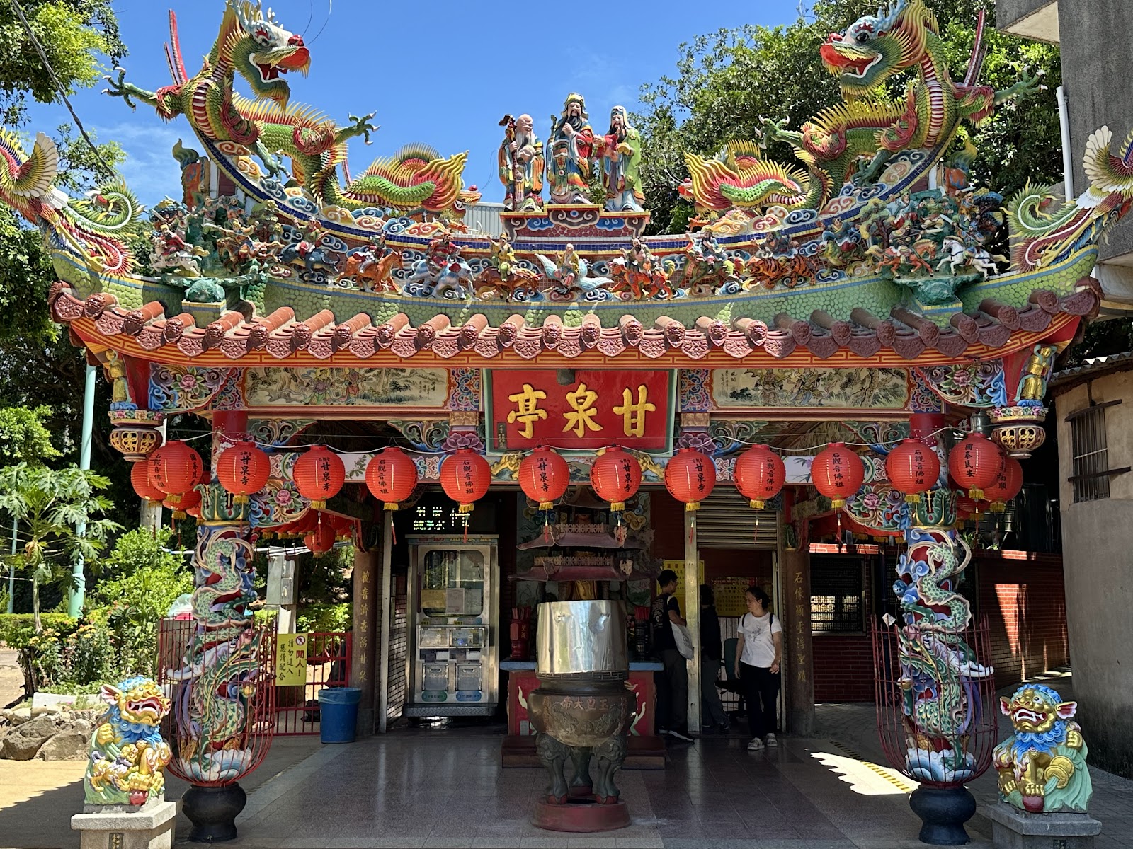 甘泉寺甘泉亭牌樓入口
