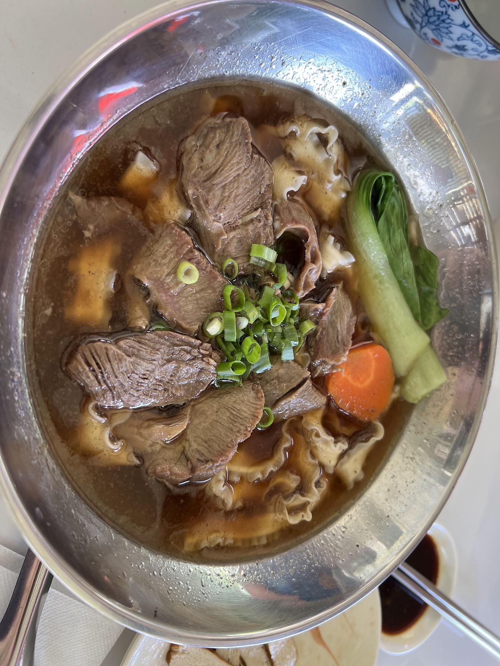 澎湖白沙鄉後寮小白屋麵食招牌諸樂麵豬肉麵