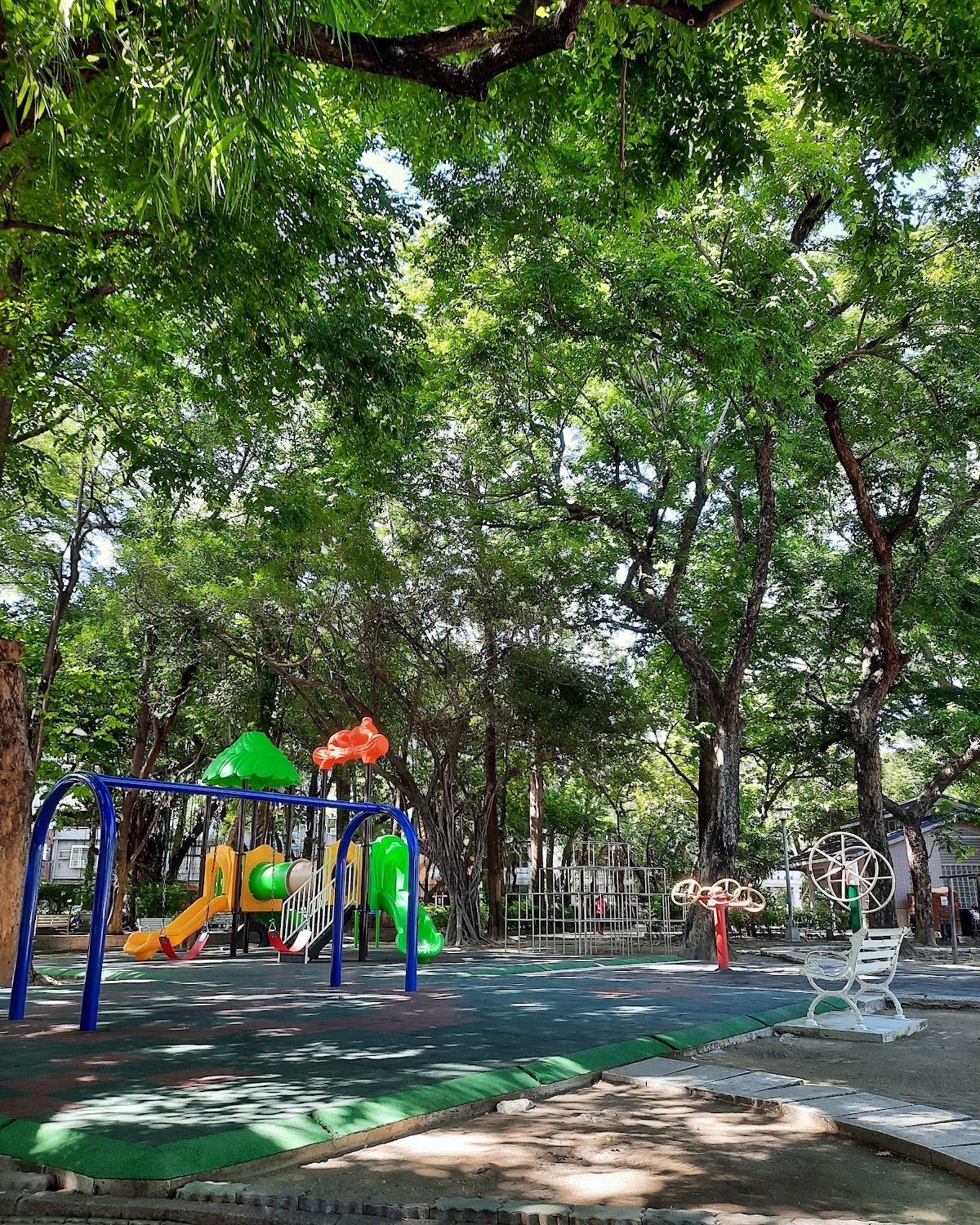 忠孝公園兒童遊樂場