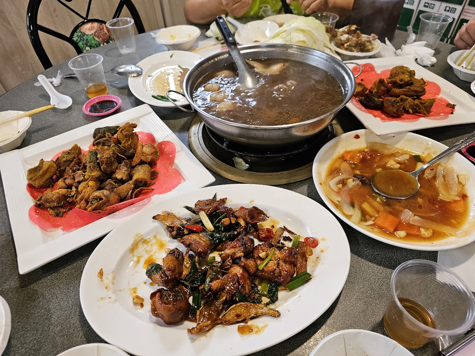 太山梅仔雞創始店梅仔雞合菜套餐