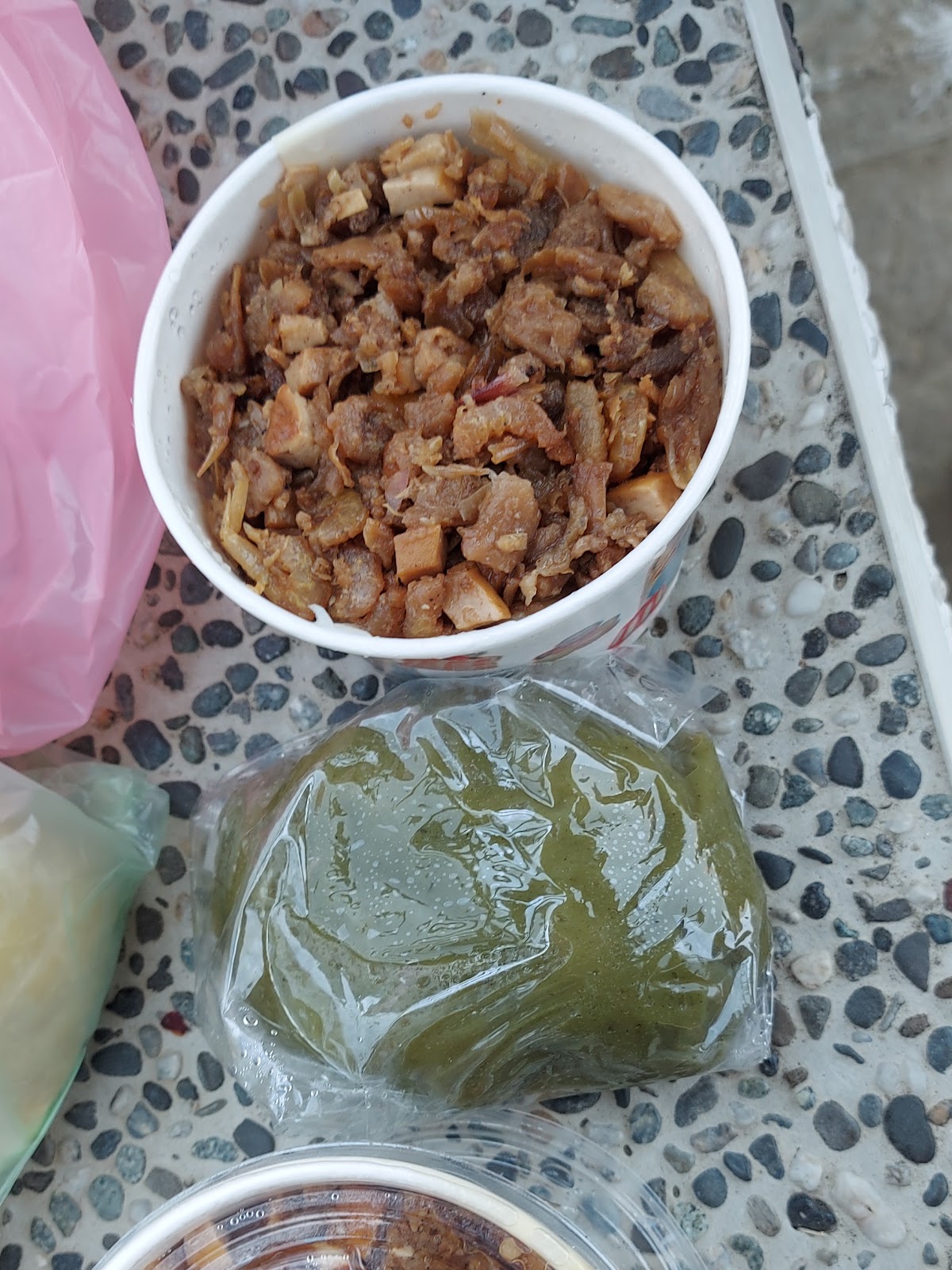 阿玟姐肉粽控肉丁與肉粽特寫