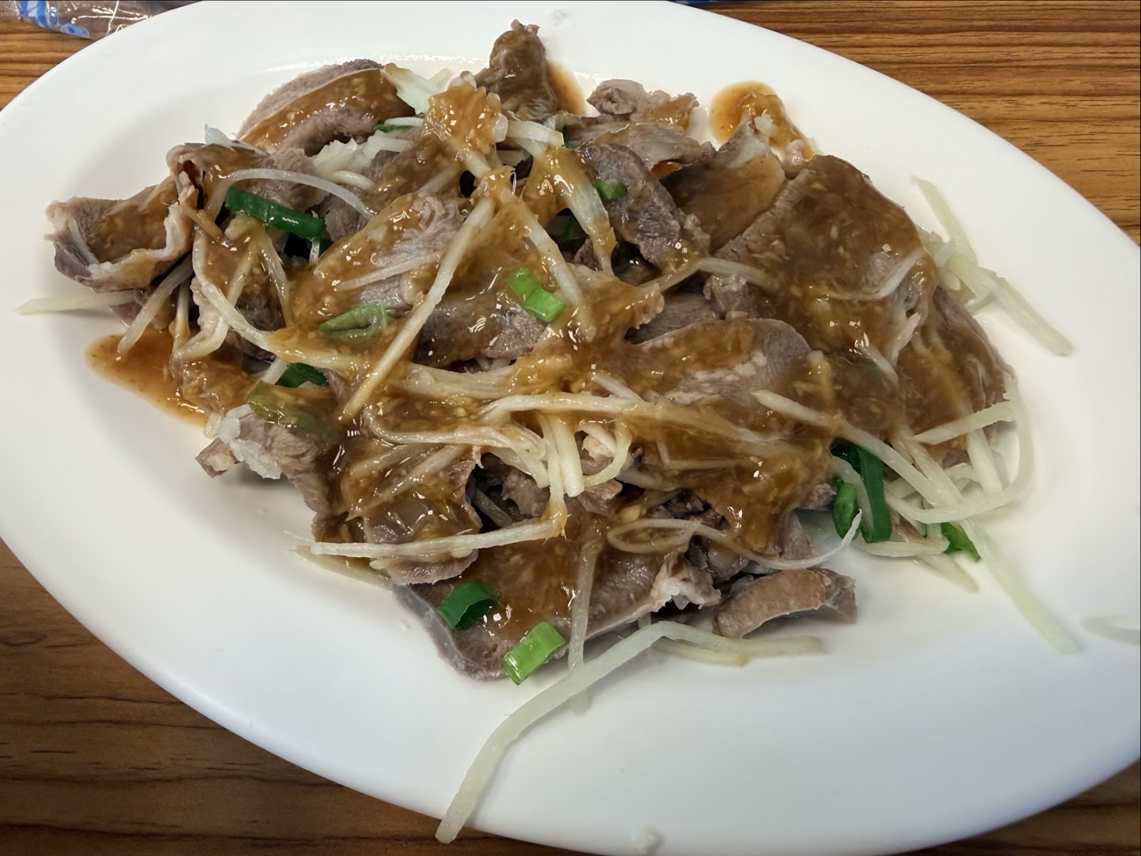 榕樹下輝伯香菇肉焿店面