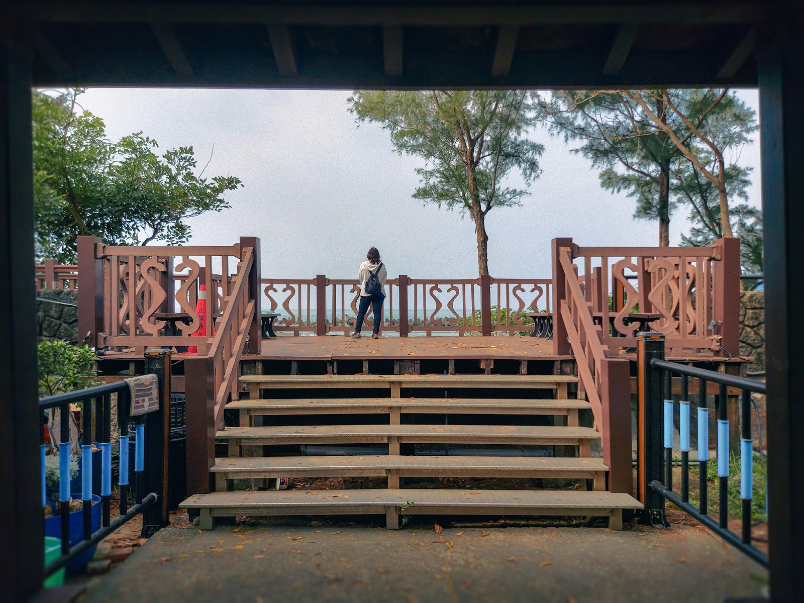 烏林投步道海馬造型欄杆觀景台