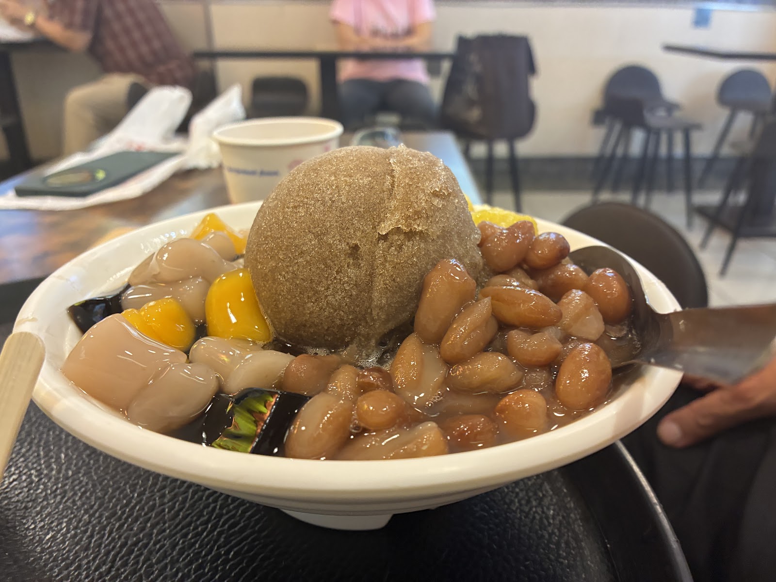 基隆三兄弟豆花芋頭豆花與蜜花豆粉圓