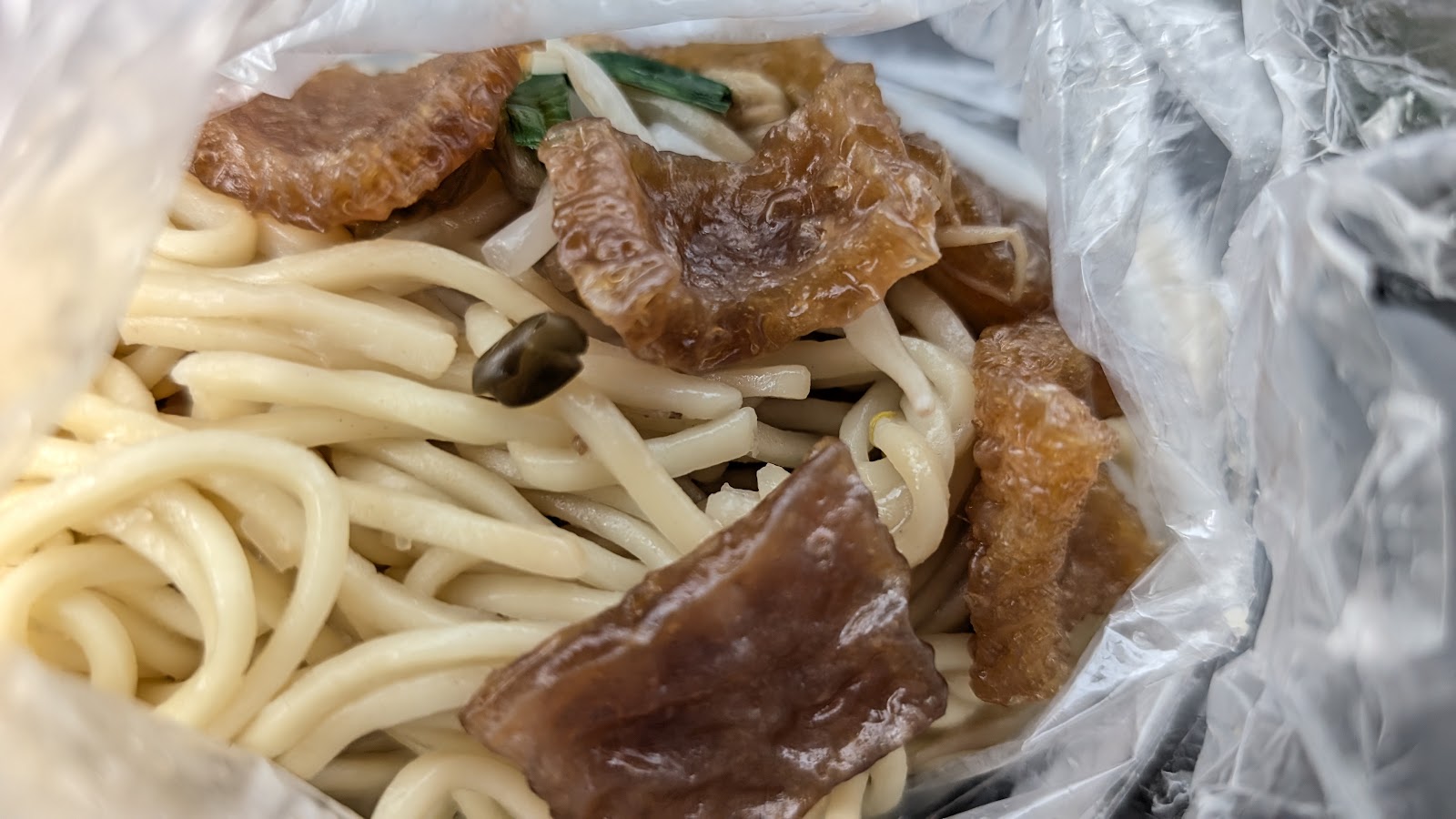 民雄椪皮麵食物特寫