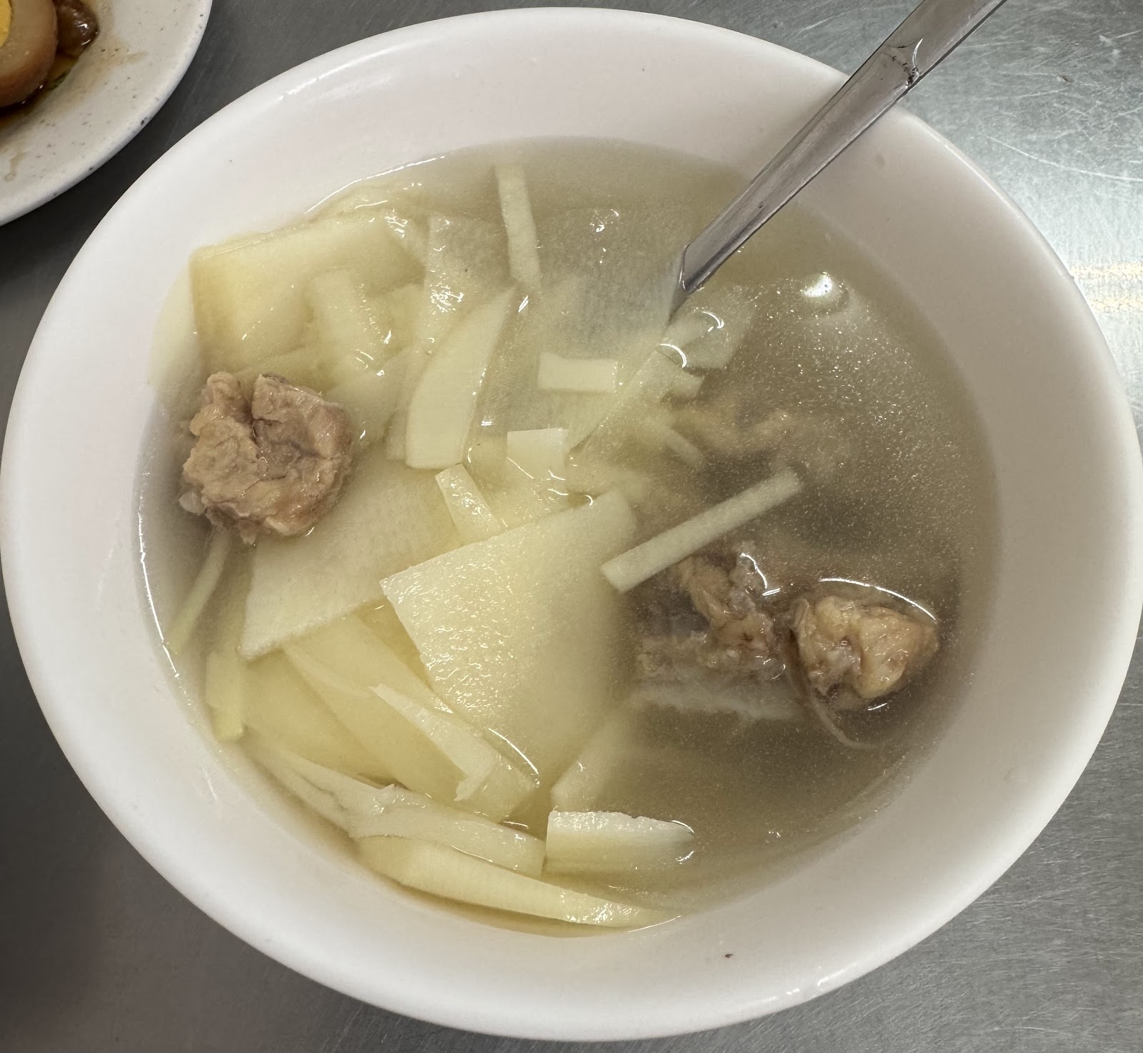 前金肉燥飯虱目魚肚湯