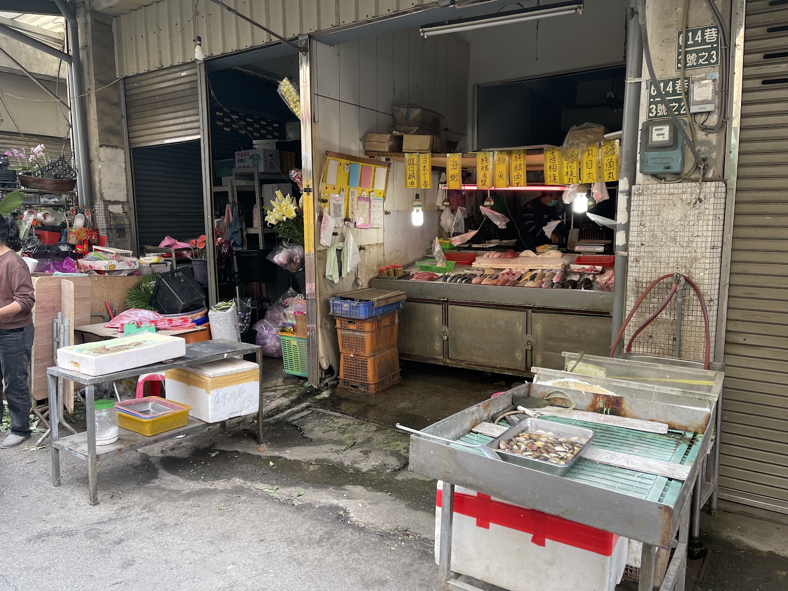 社口市場海鮮魚貨攤位