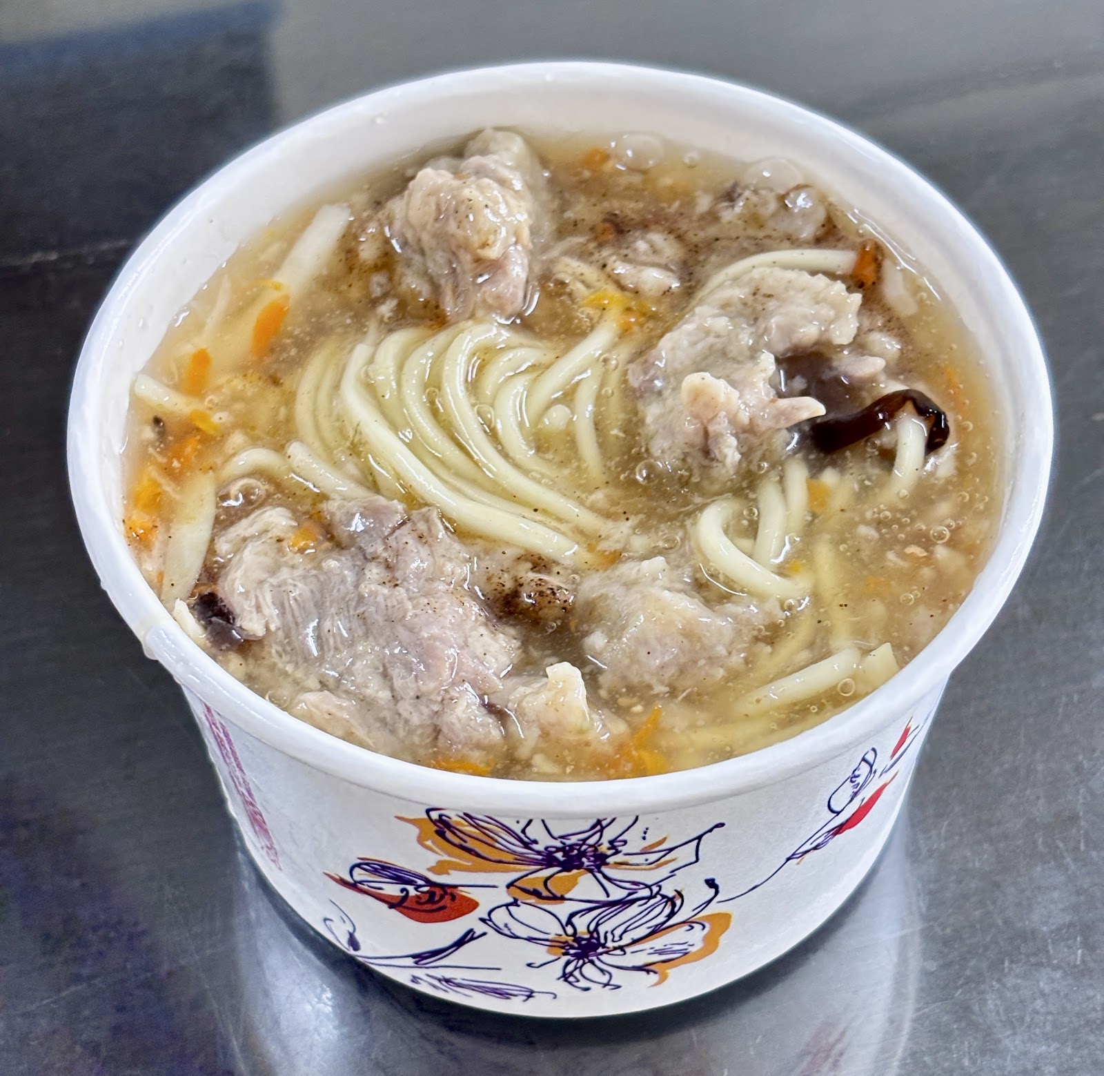 萬榮肉丸招牌肉羹麵