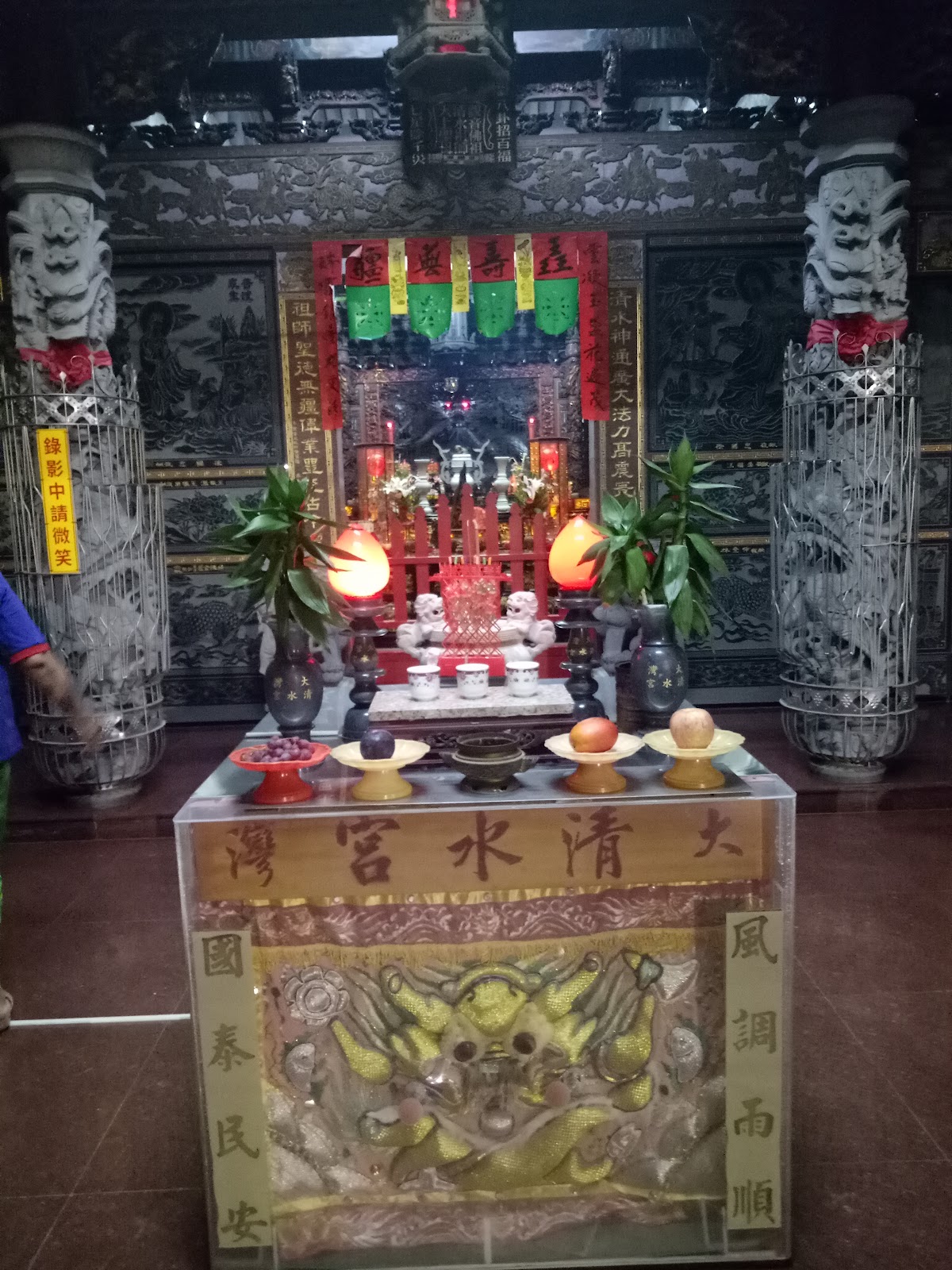 大灣清水宮主殿清水祖師神龕