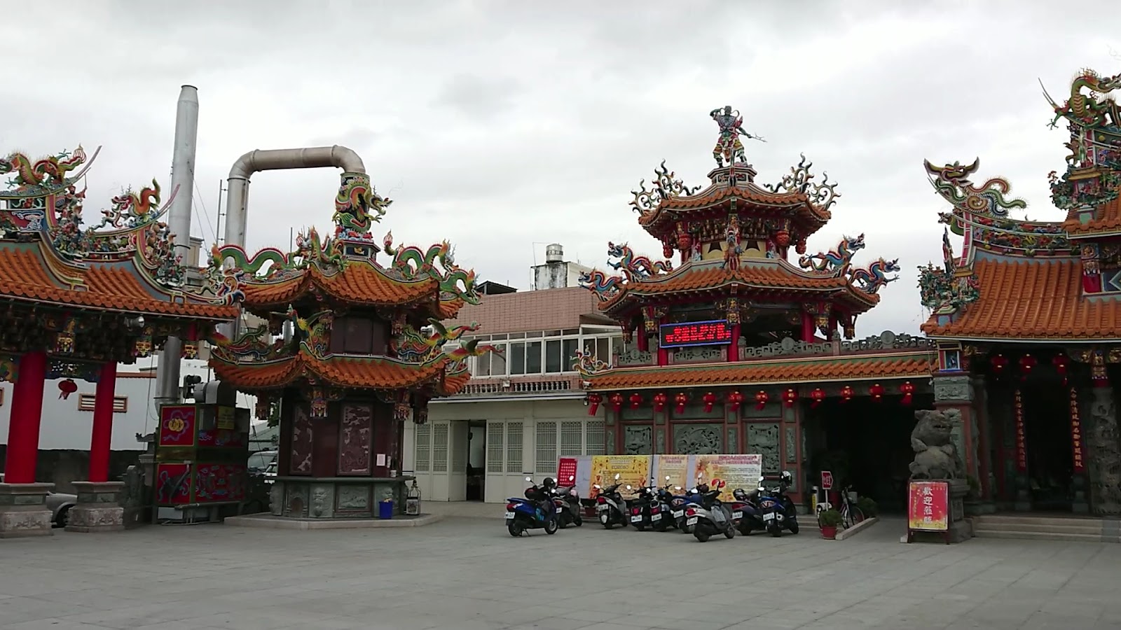台東天后宮廟埕廣場景觀