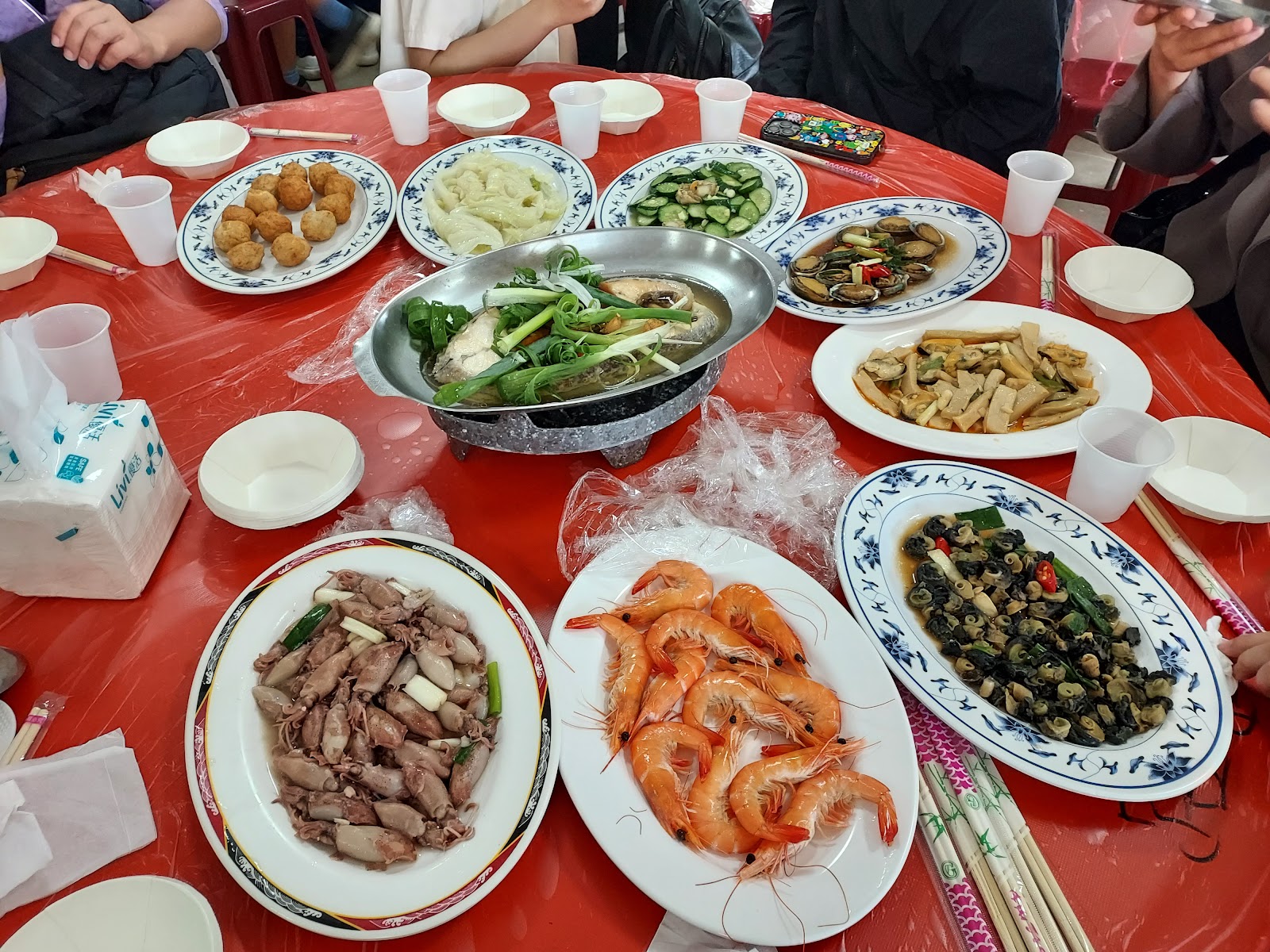 望安小吃部合菜辦桌全景