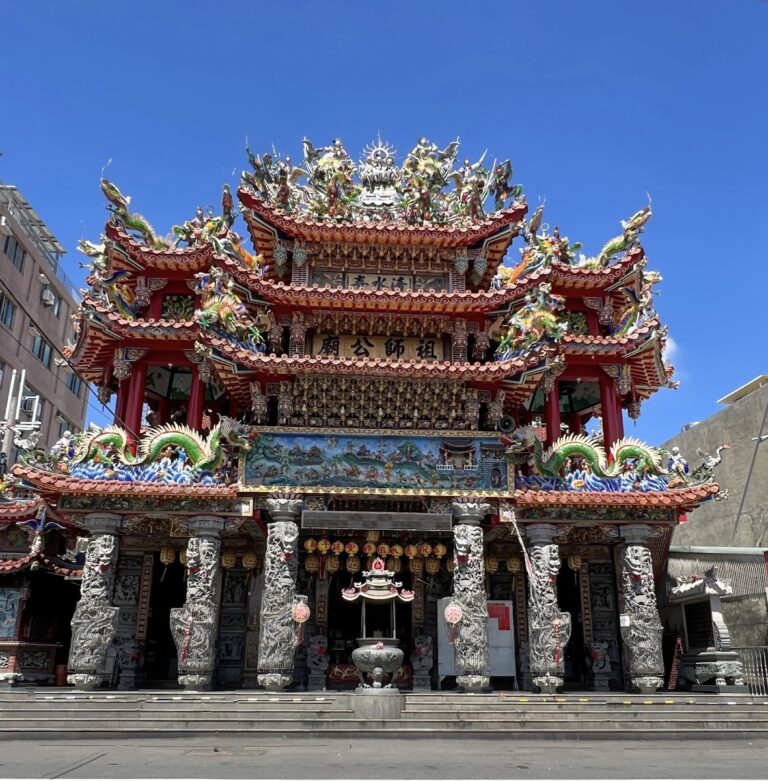 新化清水寺廟宇正面全景