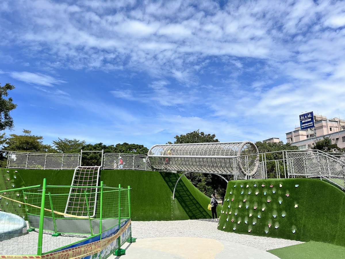 AI智慧園區公園遊戲區攀爬設施