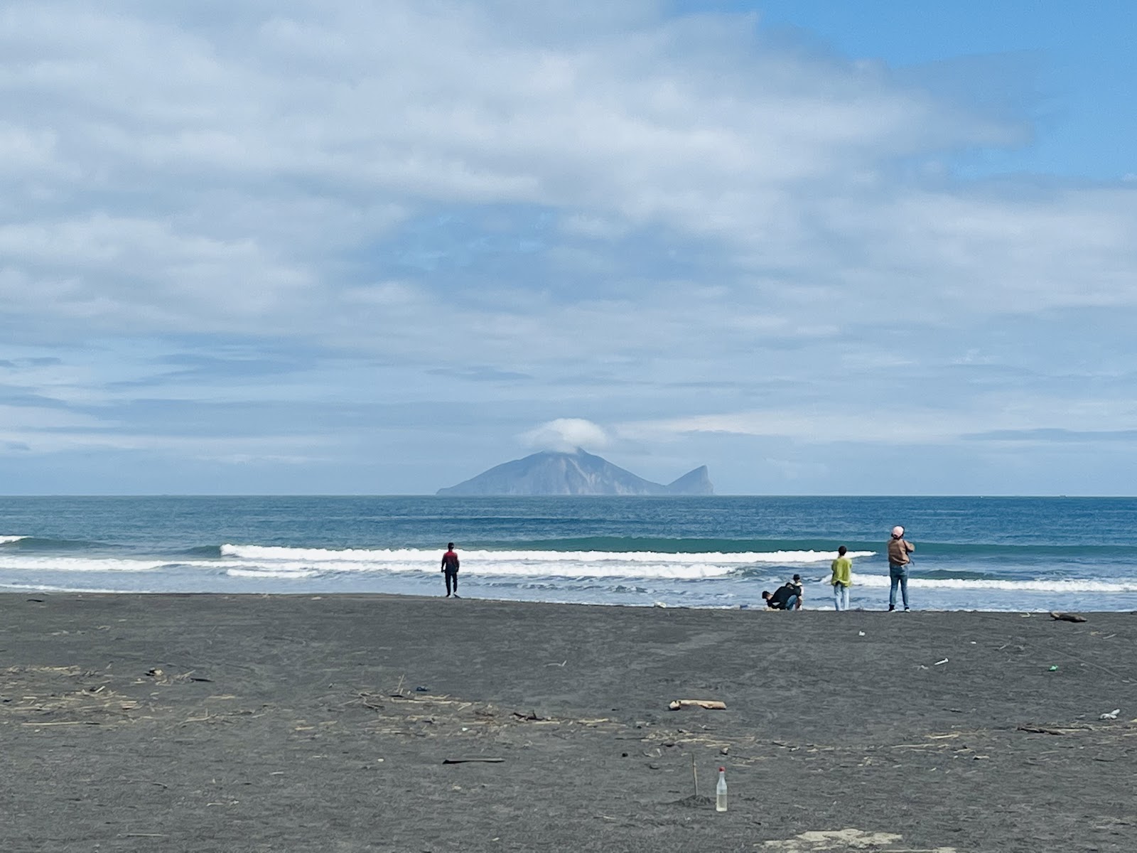 壯圍海岸林生態復育沙灘沙灘與防風林景色